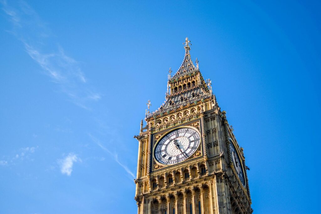 London (6) (1)