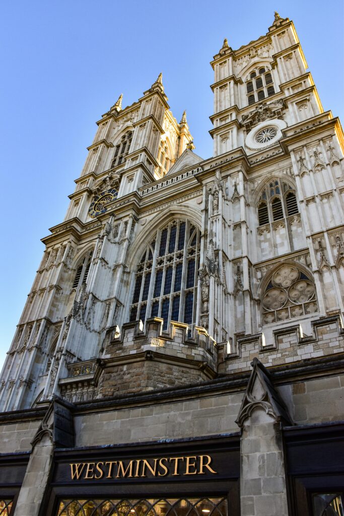 A view of the front facade of Westminster Abbey